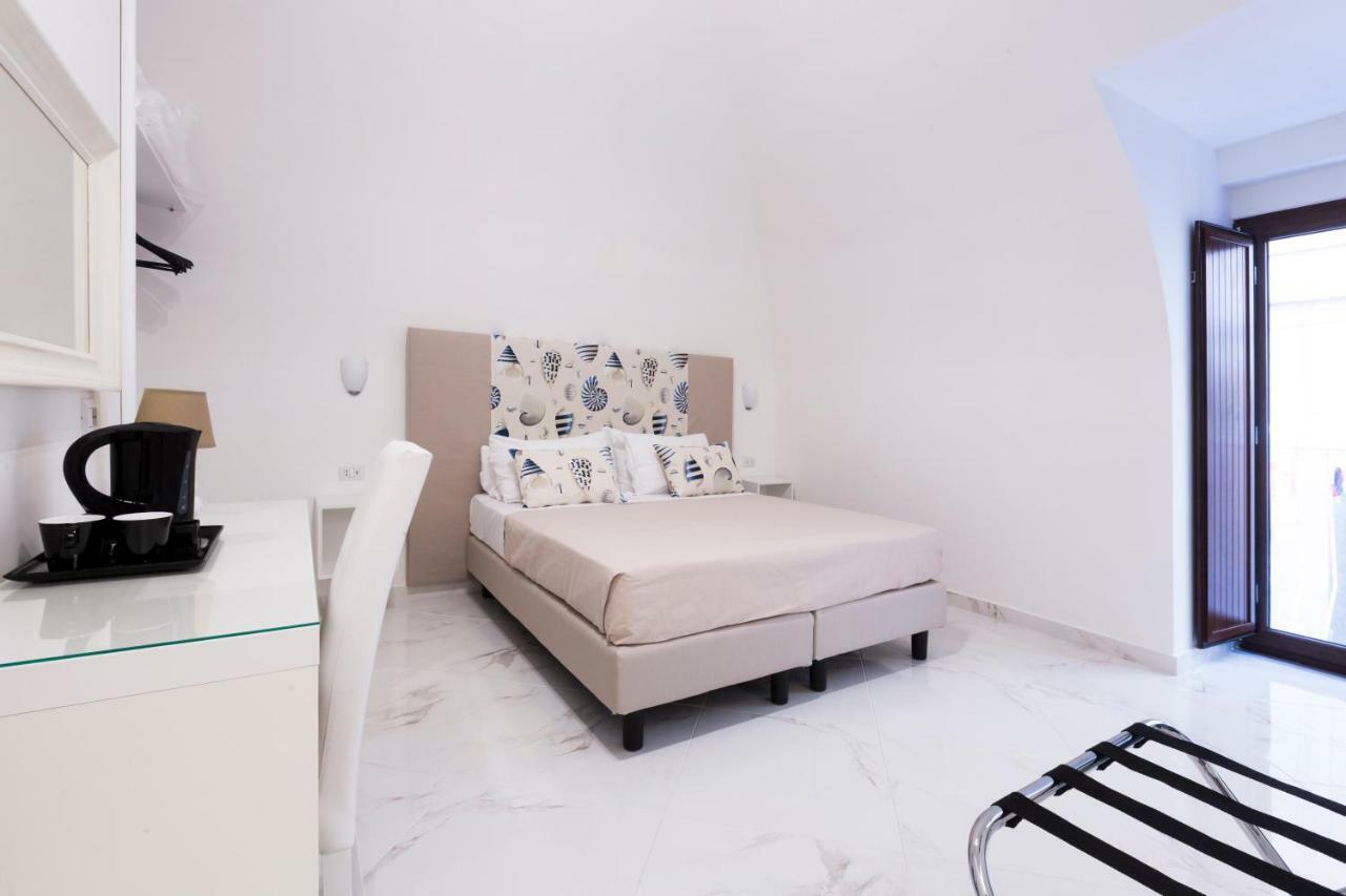 Holiday Sorrento Center Екстер'єр фото